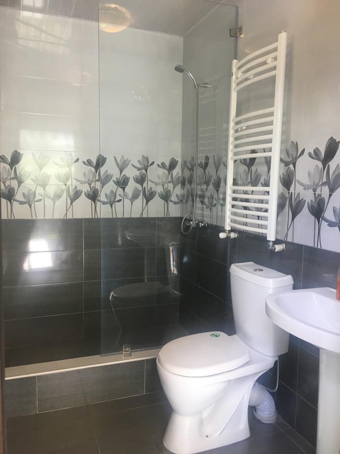 Cherry Hotel Kazbegi Bagian luar foto